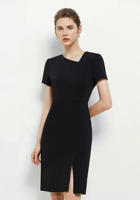 Robe droite noire chic court